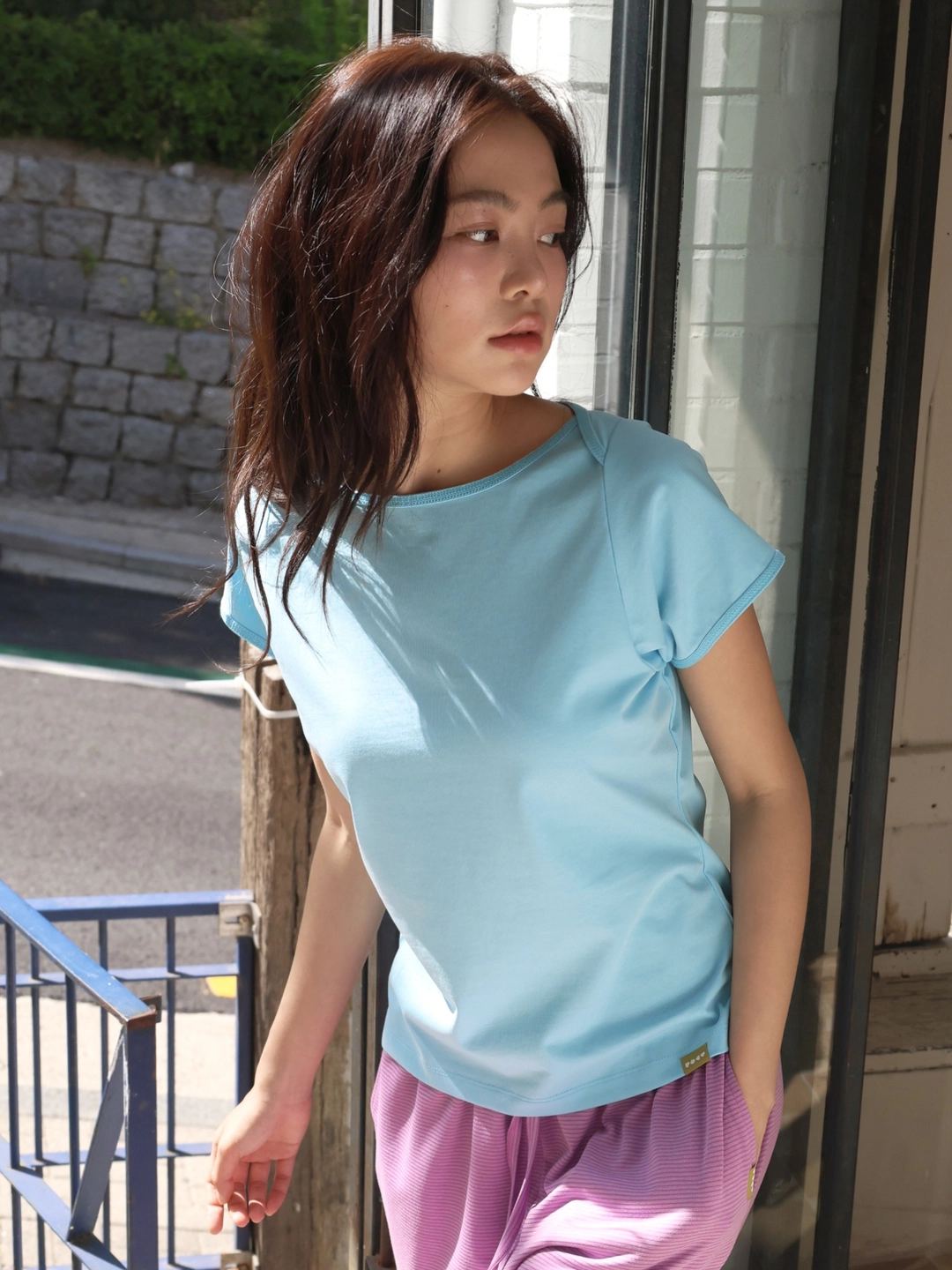 포에브 Solid Boat-neck T-Shirt - Sky Blue 상품 이미지 2
