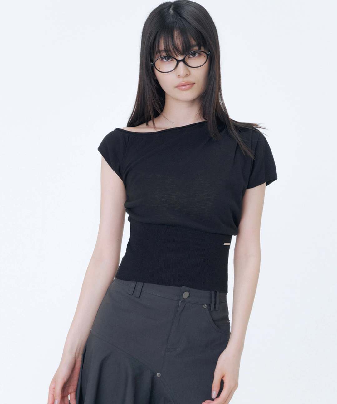미세키서울 One shoulder sheer knit top BLACK 상품 이미지 2