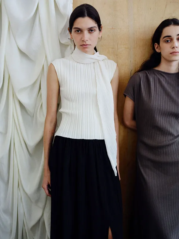 TIR PLEATED KNIT TOP_IVORY