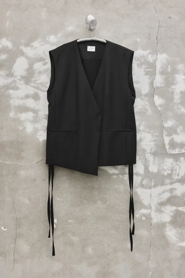 Oversized Tailored Vest