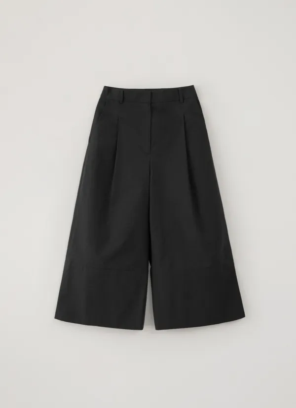 Wide Cropped Pants (Black)