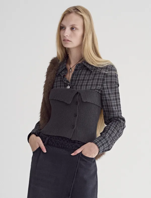 BUTTON-DETAIL BUSTIER KNIT TOP [CHARCOAL]