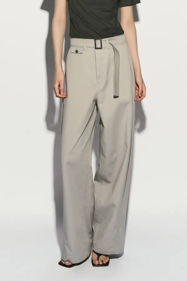 BELTED STRAIGHT LEG TROUSER ASH GRAY