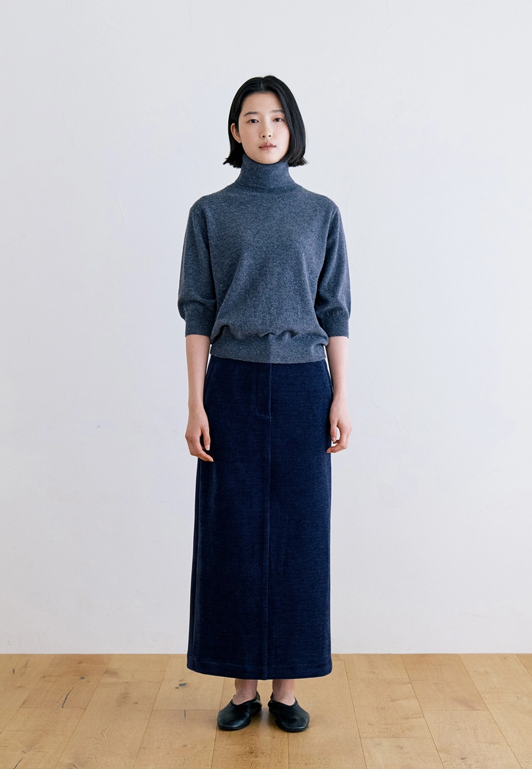노티아 VELVET CORDUROY LONG SKIRT - NAVY 상품 이미지 1