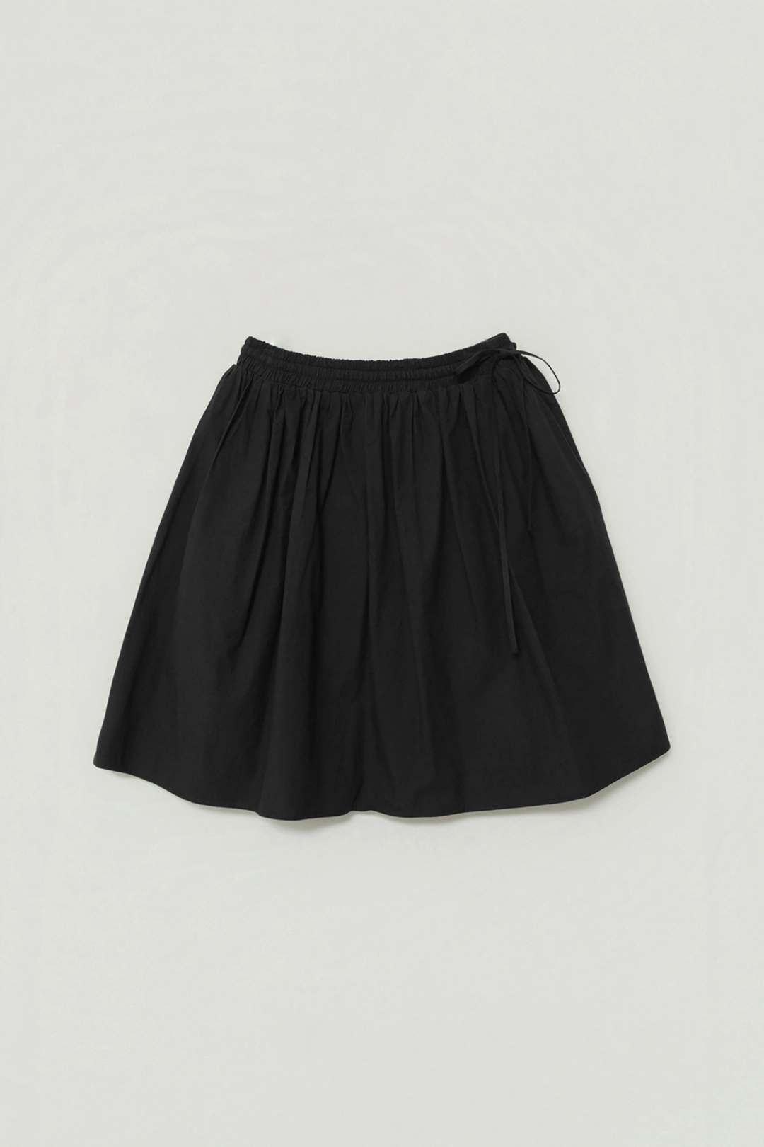 세이지먼트 BERIA SHIRRING FLARED MIDI SKIRT_BLACK 상품 이미지 1