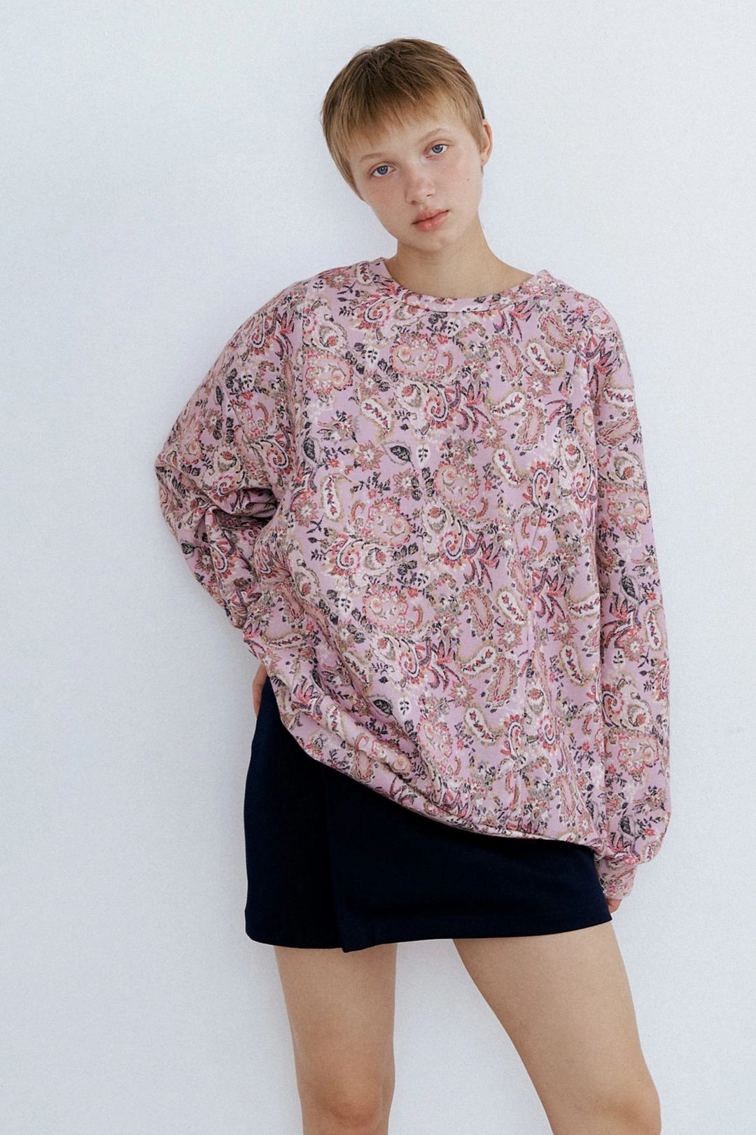 포지프레클즈 Paisley Printed Sweatshirt_Indy Pink 상품 이미지 1