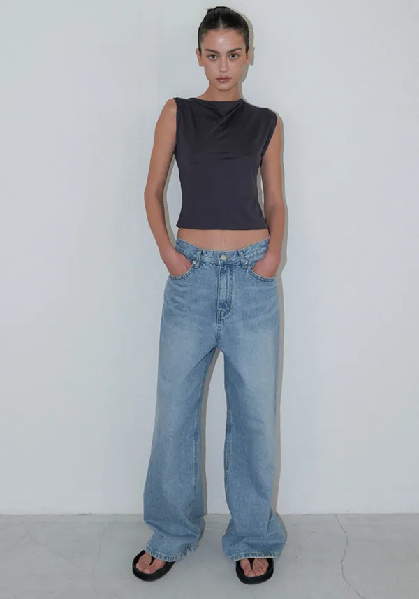 Low rise wide denim