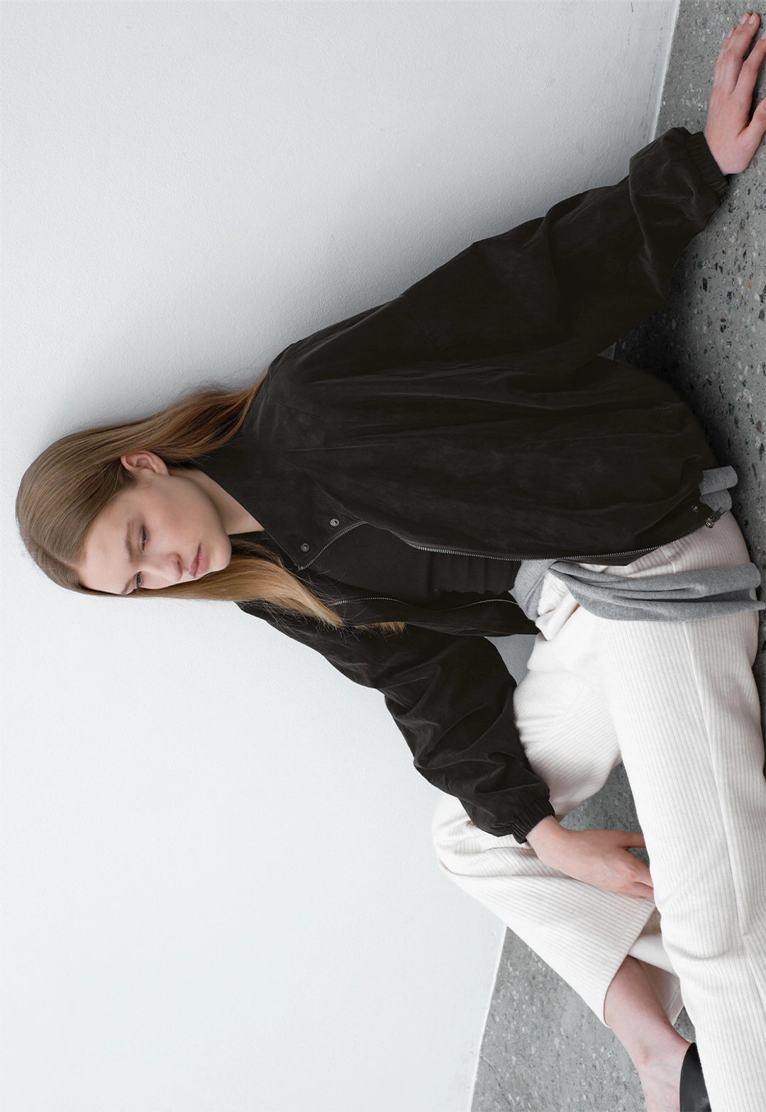 아뜰리에 나인 (Z-JP-591)GLOSSY TWILL HIGH NECK JUMPER 상품 이미지 3