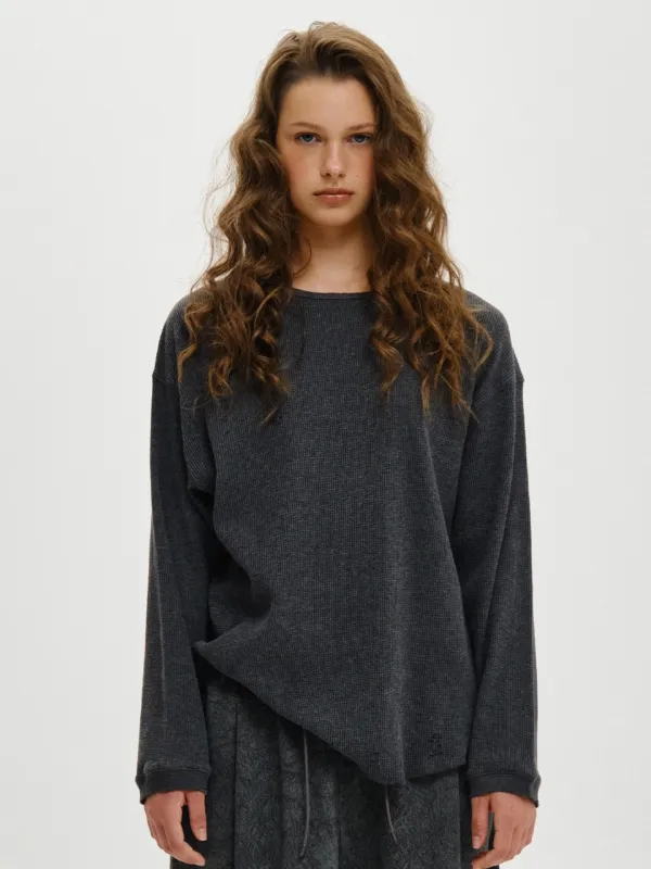 [PLZPROJECT][2차] DAMAGE WAFFLE LONG SLEEVE, CHARCOAL [ 10/14 예약배송 ]