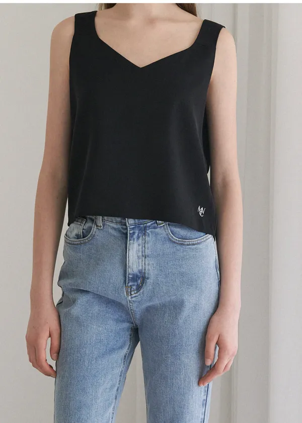 [44-120]  Trig Vneck Sleeveless  트링 브이넥 슬리브리스 (여름-데일리룩-캐주얼룩-기본-민소매-브이넥-세미크롭-유니크-루즈핏-베이직-빅사이즈-자체제작) 