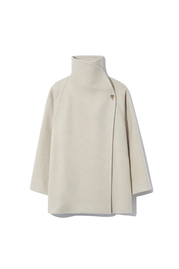 STAND NECK WOOL HALF COAT [LIGHT BEIGE]