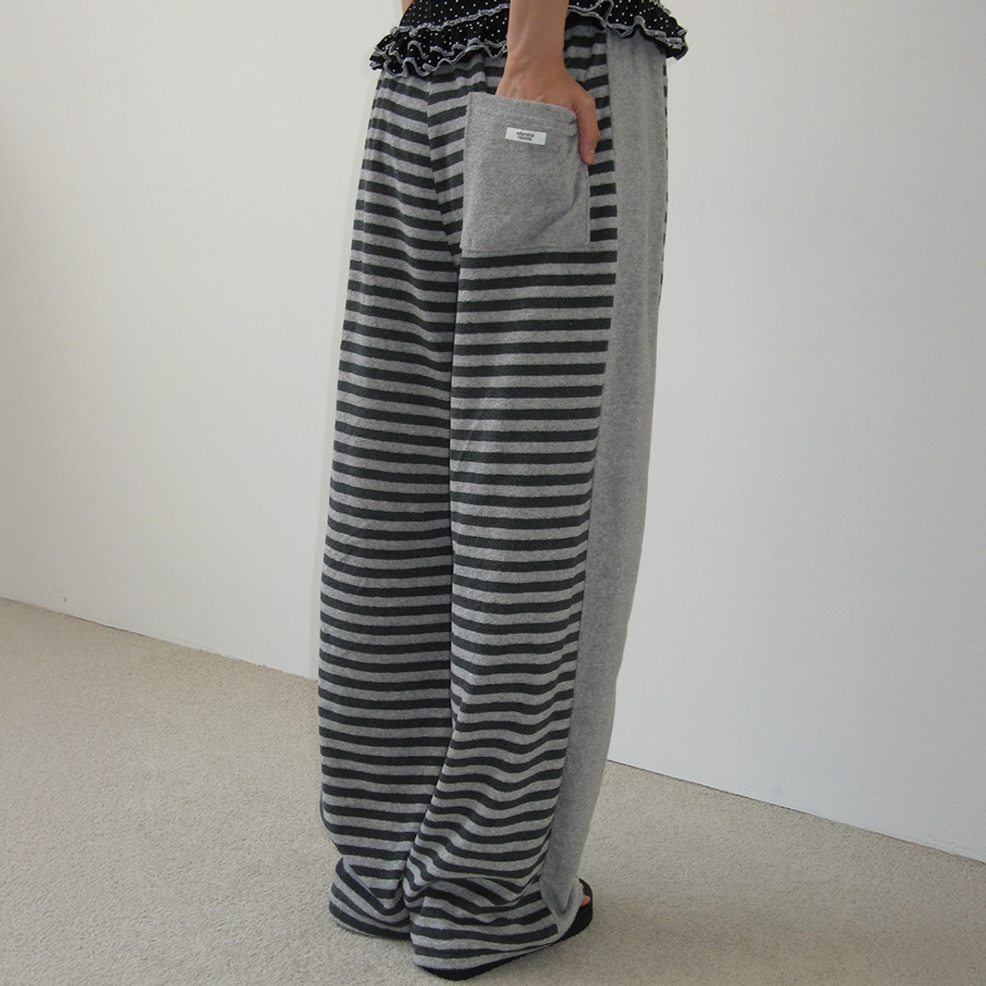 론론 TERRY STRIPED COMFY PANTS GREY CHARCOAL 상품 이미지 1