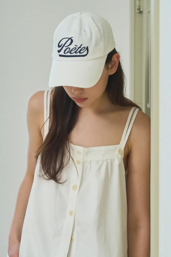 poetes classic logo cap_ivory