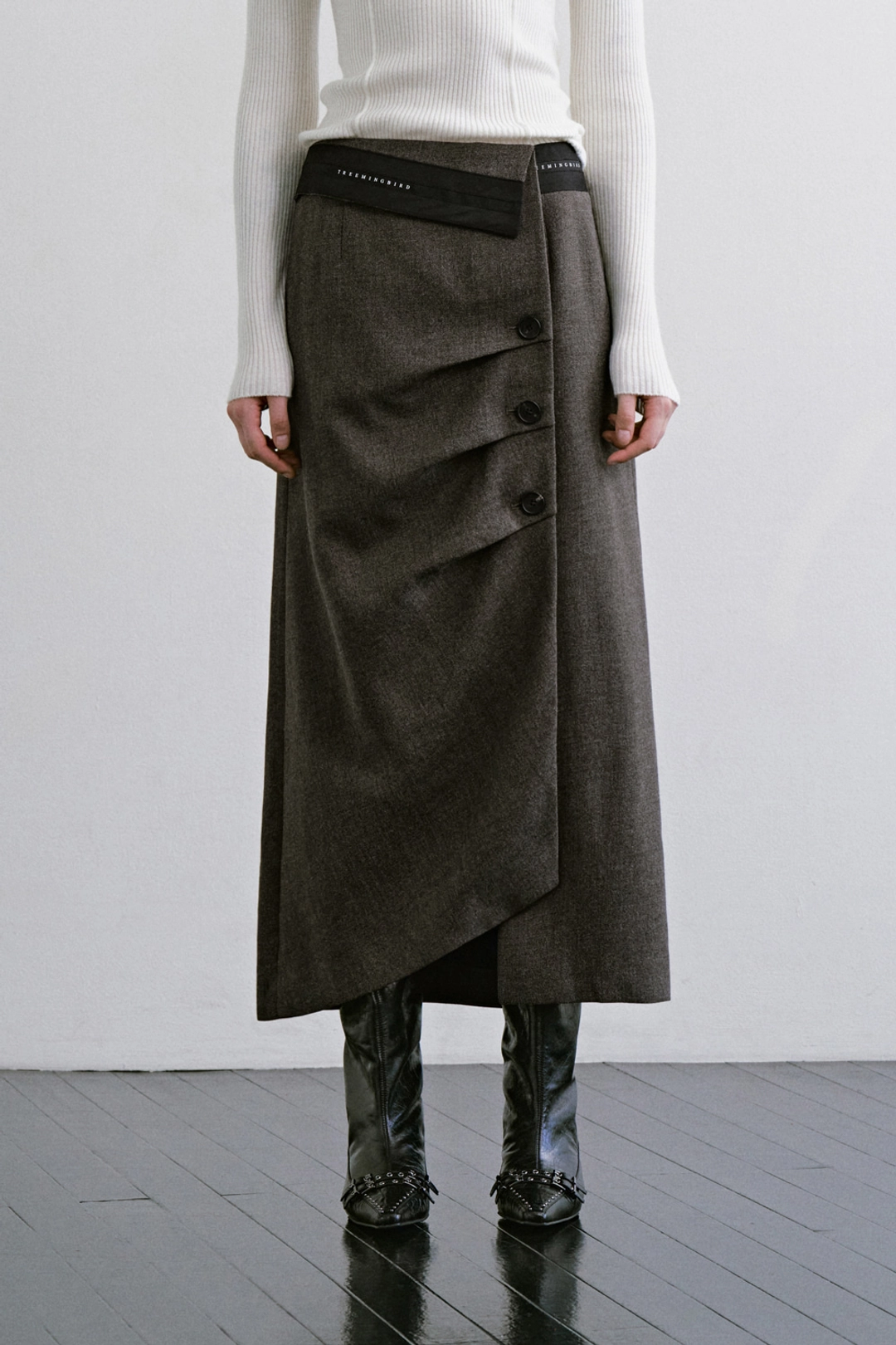 트리밍버드 3 Button H Line Long Skirt [ Brown ] 상품 이미지 1
