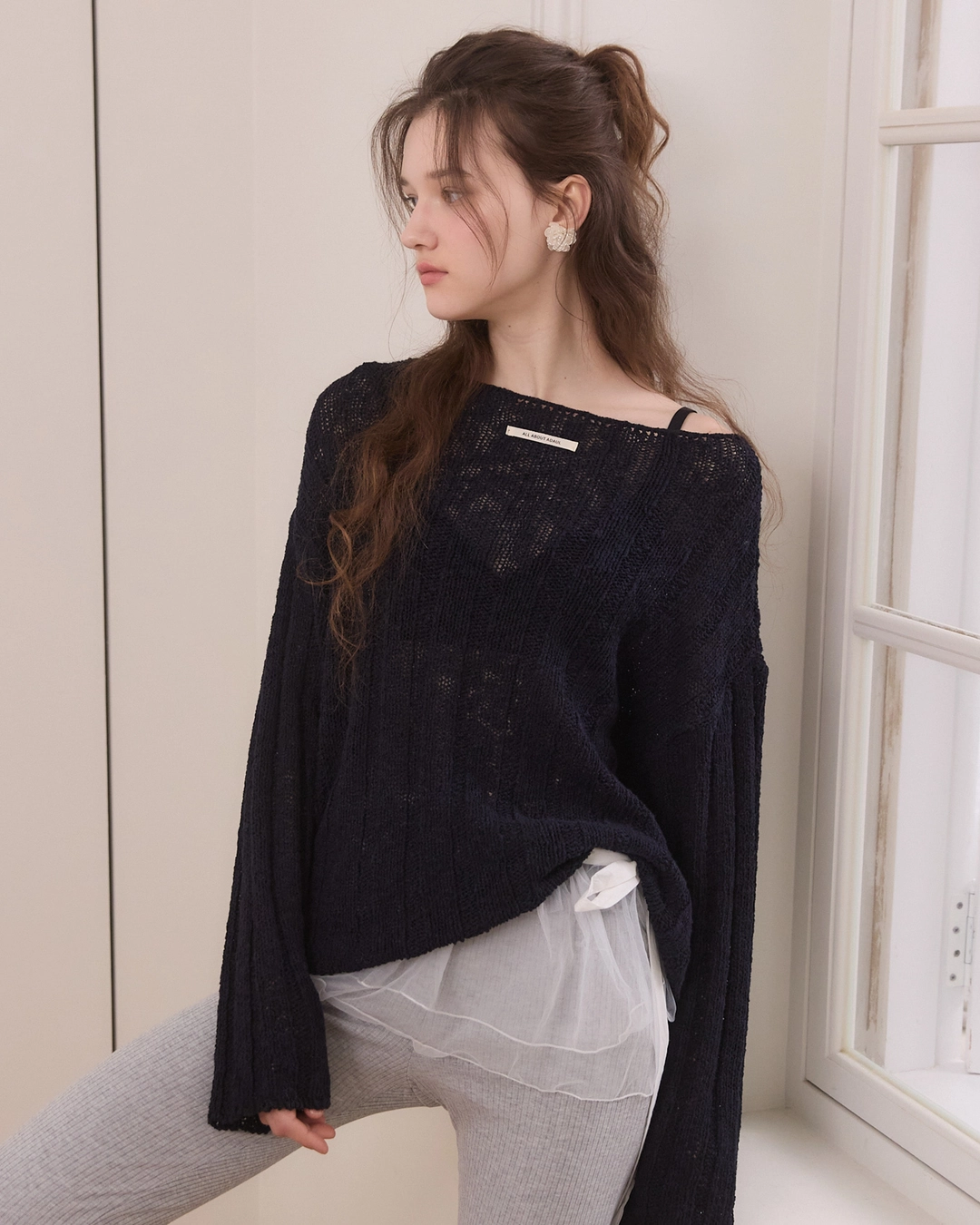 어다울 Soft bloom cable knit - navy 상품 이미지 3