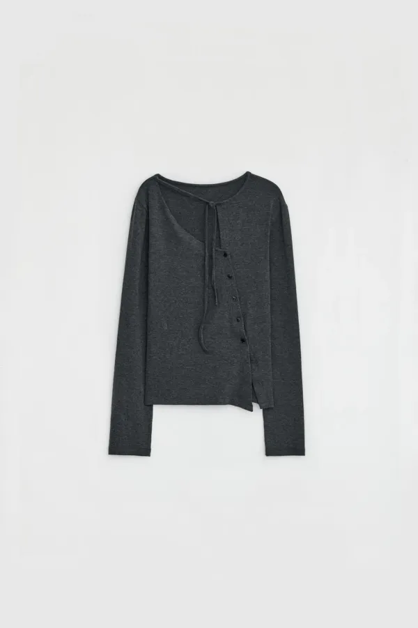 DIAGONAL BUTTON STRAP CARDIGAN