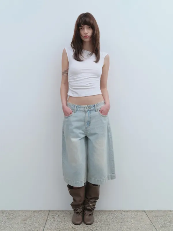 Maxi Denim Bermuda Pants [Light Blue]
