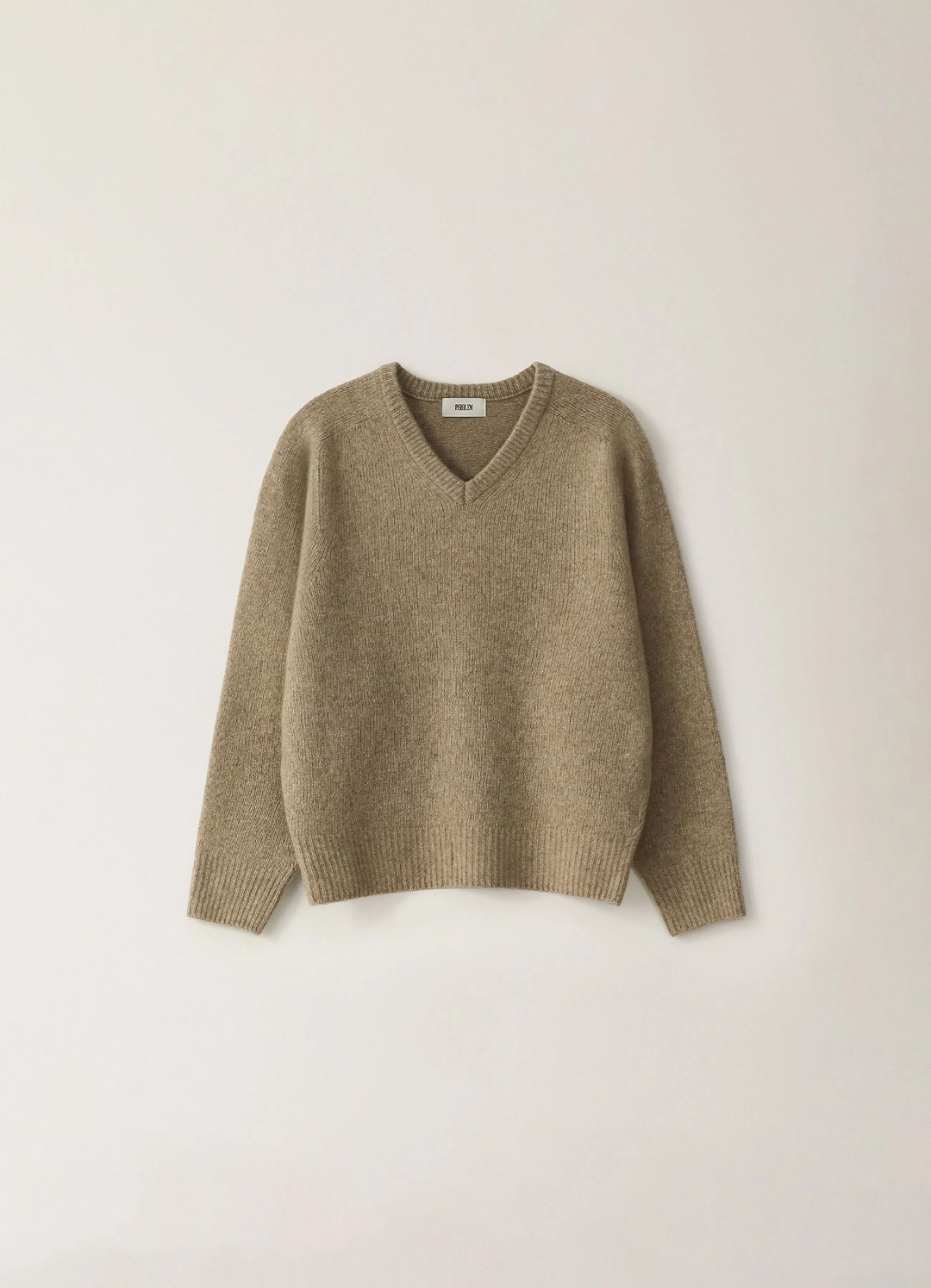 페블엠 Mone Wholegarment V-Neck Knit - Beige (10월 말 순차배송) 상품 이미지 1