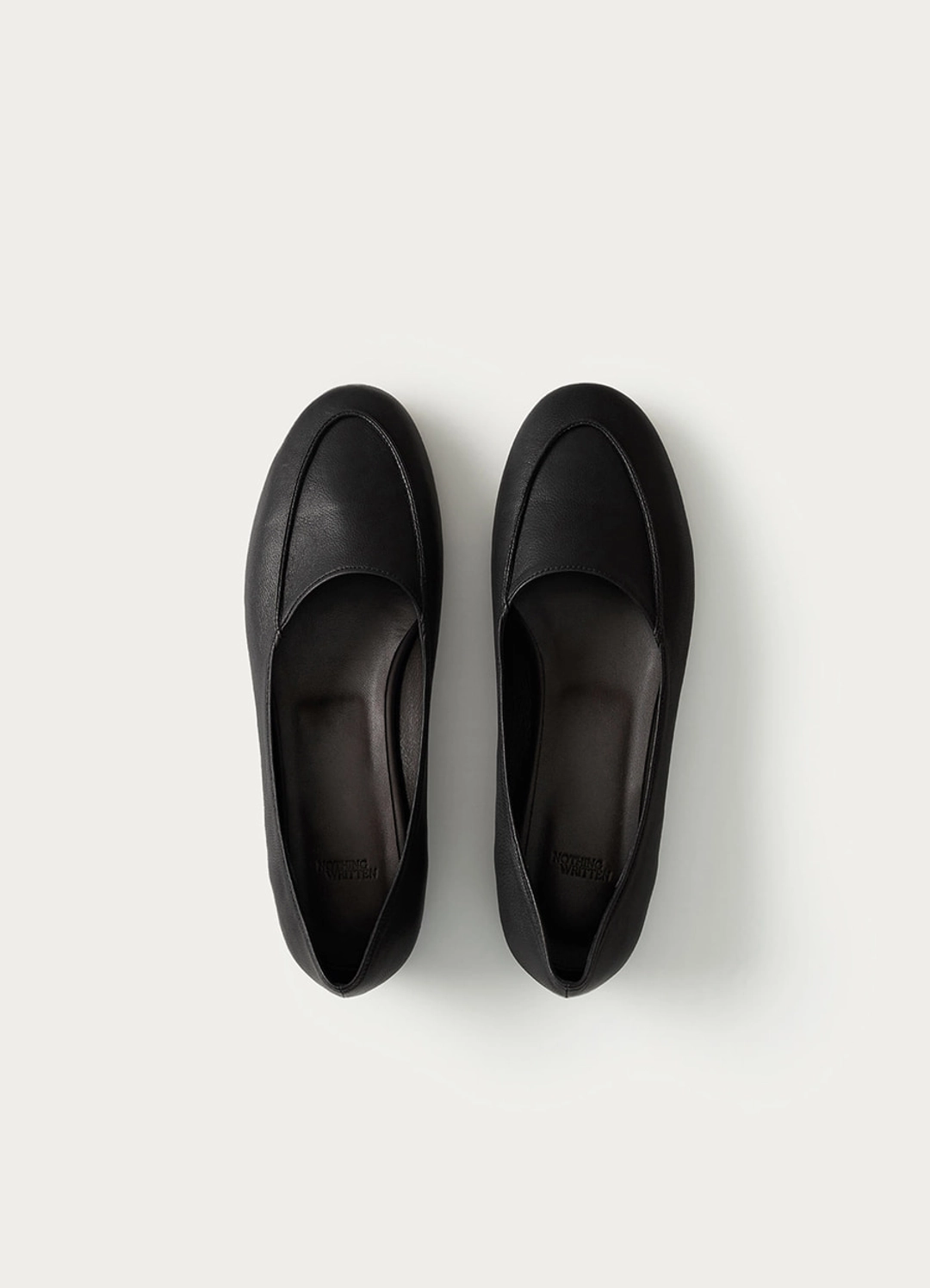 낫띵리튼 Round moc leather flats (Ink black) 상품 이미지 1