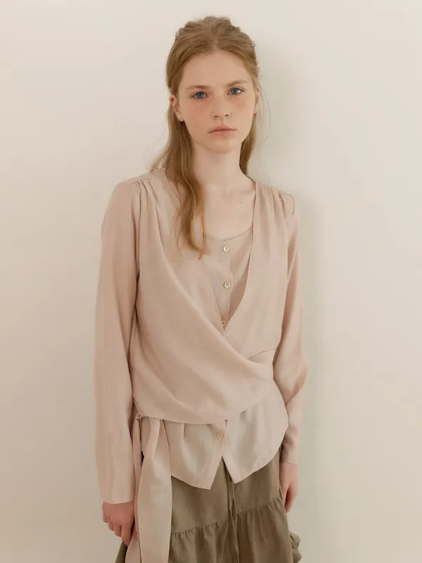 SHIRRING WRAP LAYERED BLOUSE [ SAND BEIGE ]