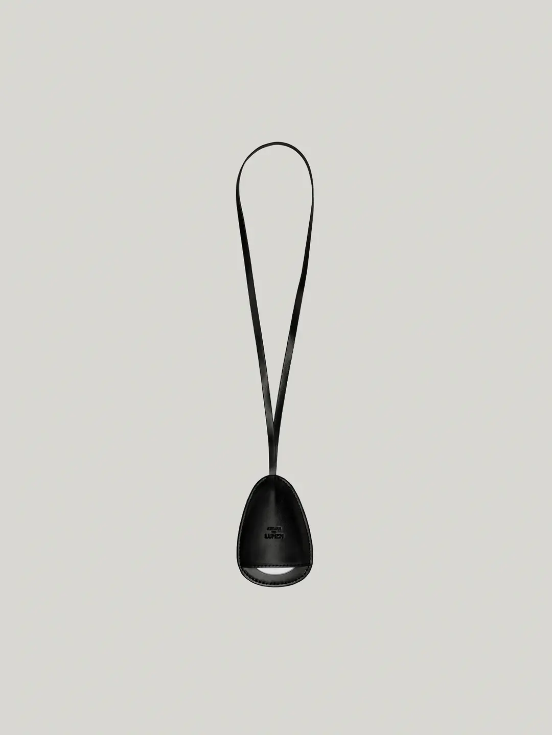 아뜰리에드 루멘 REFLET PLAT CHARM (SOFT BLACK) 상품 이미지 2