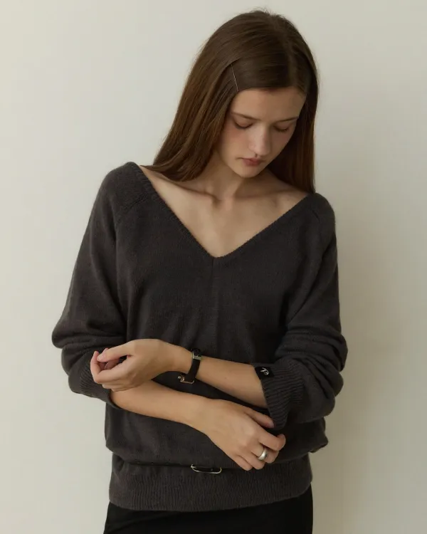 Sensual loose fit reglan v neck knit - charcoal