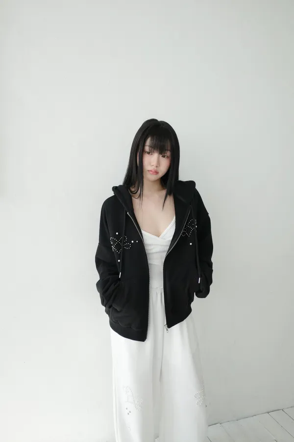 [보아 착용] Pearl Hoodie Zip-Up Black