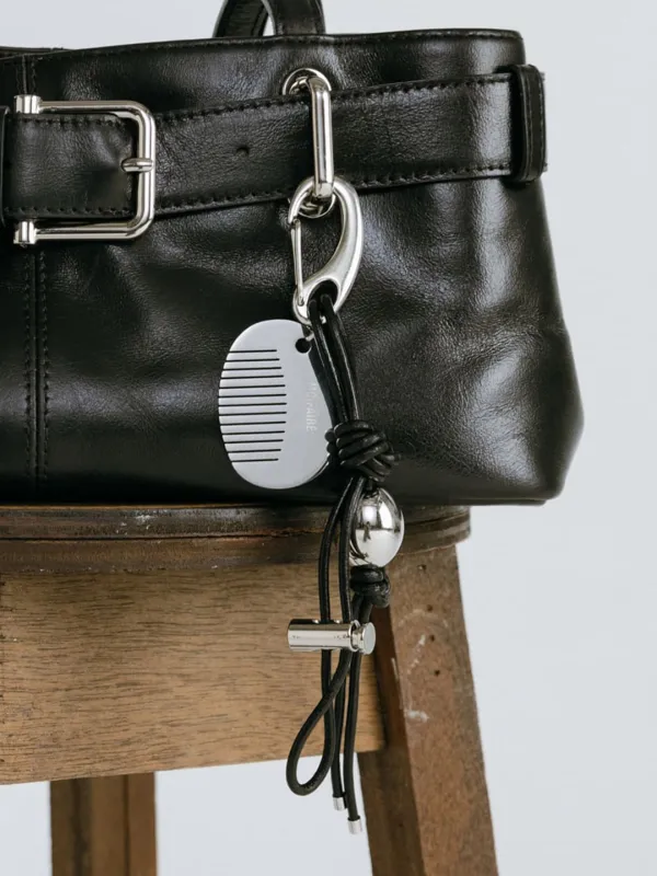 LEATHER COMB LAYERED KEYRING / BLACK