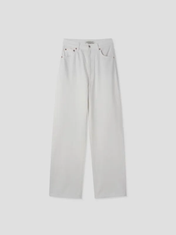 Calme White Denim