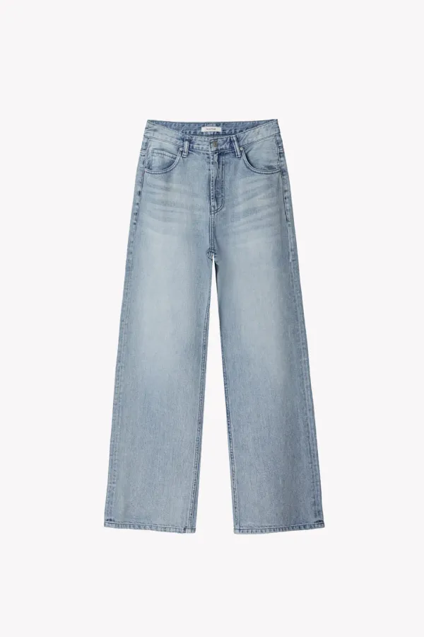 Calone Loose fit Denim (Light Blue)