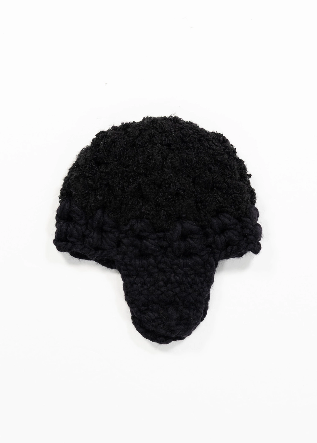 생긴 WOOL MIX HANDMADE CROCHET BEANIE - BLACK 상품 이미지 2