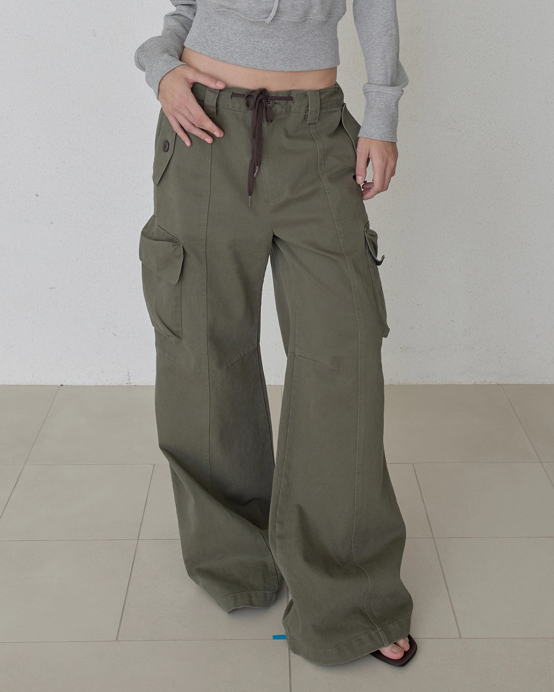 오데스 COMFY COTTON CARGO PANTS - KHAKI 상품 이미지 2