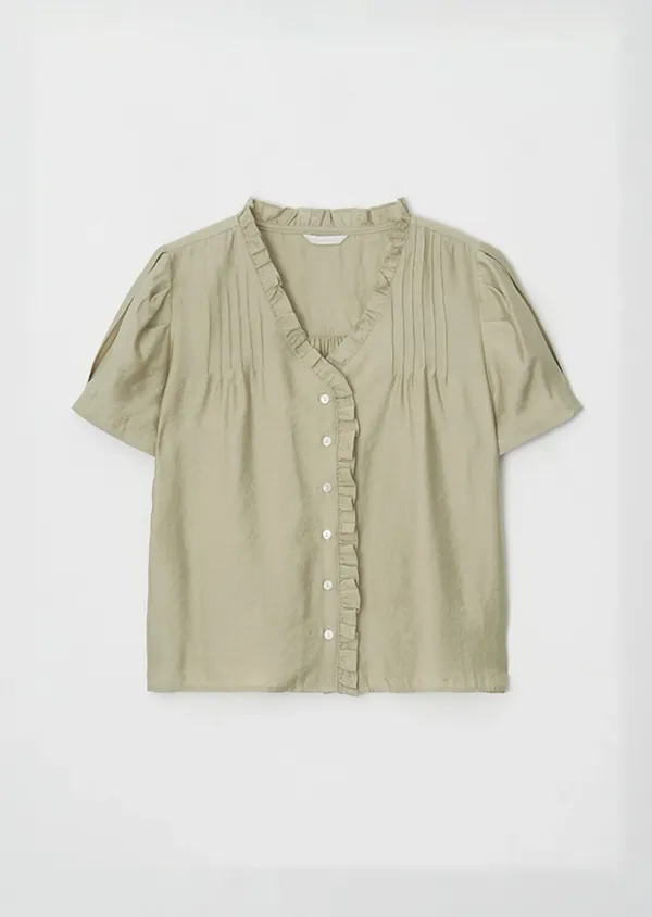 pintuck frill blouse-olive(6월 12일 부터 순차발송)