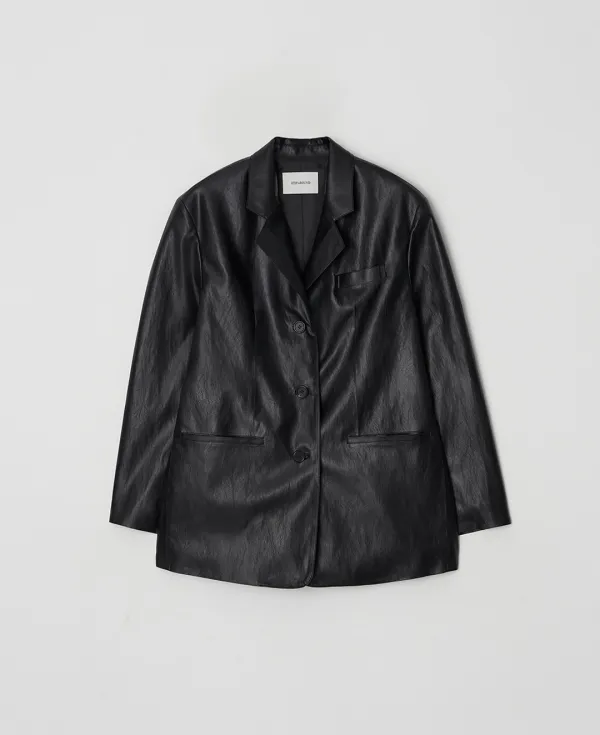 [8차] Oversized Faux Leather Three-Button Blazer_BLACK