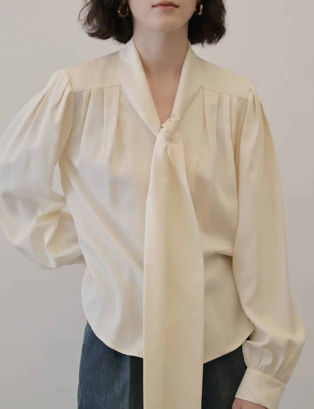 노미나떼 Dolce Tie Blouse (Cream) 상품 이미지 2