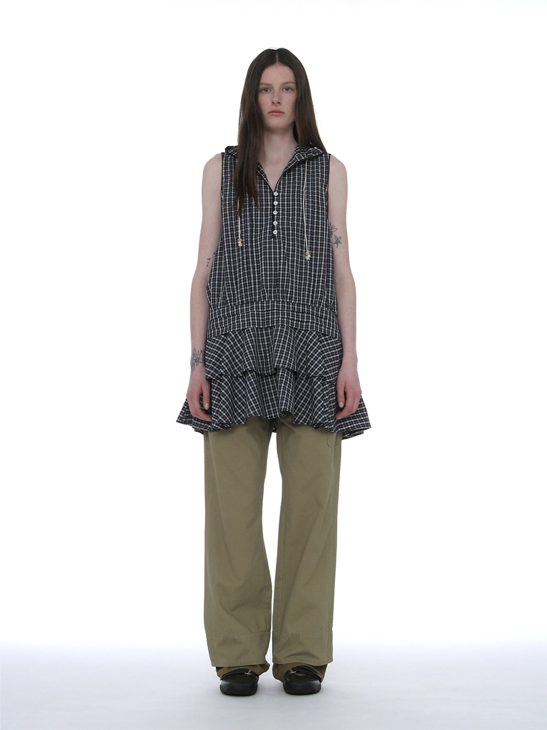파르티멘토 [WOMEN] HOODED RUFFLE-HEM TUNIC DRESS_NAVY CHECK 상품 이미지 2