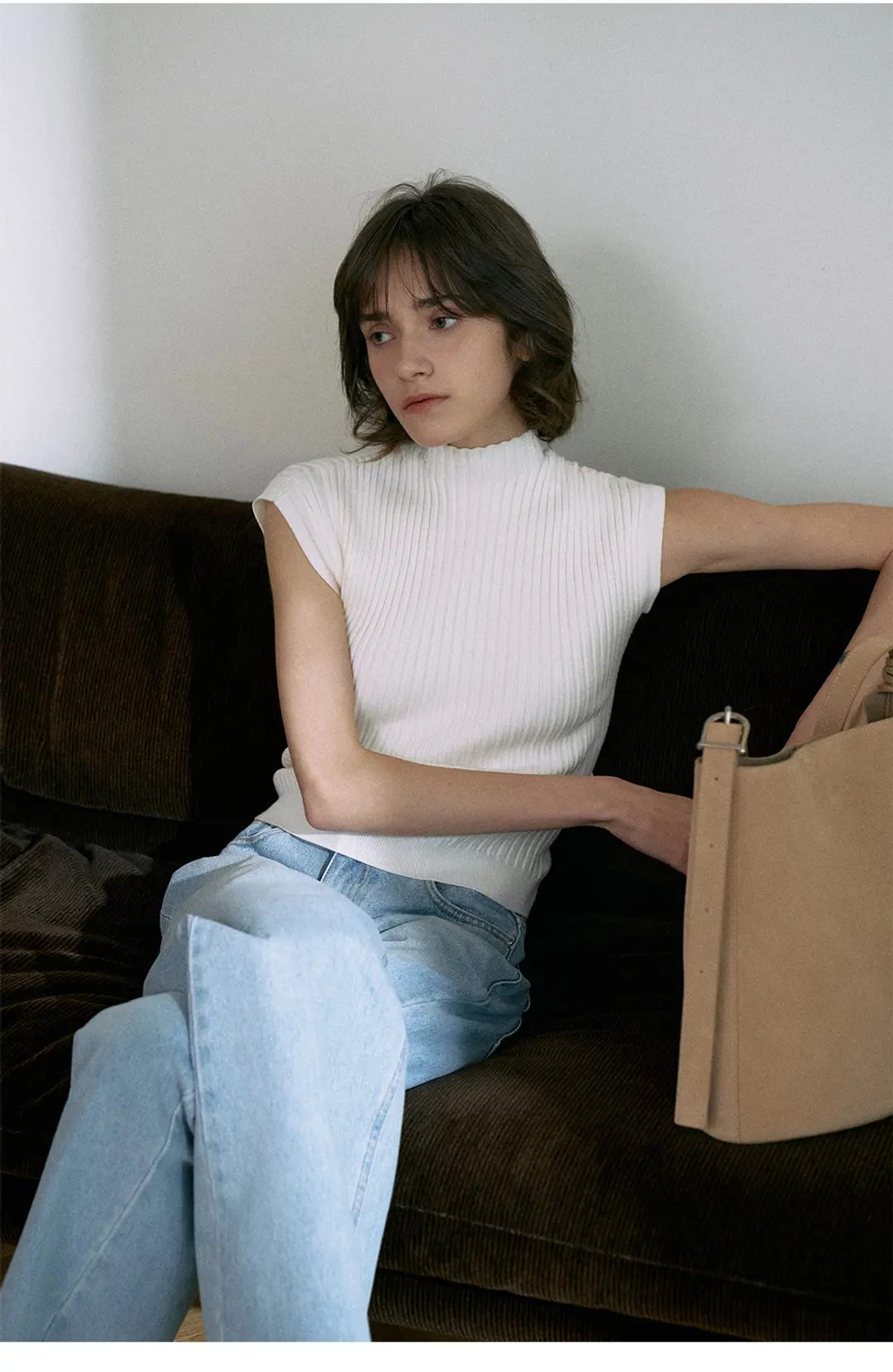 라메레이 High Neck Ribbed Cap Sleeves[LMBDSPKN244]-Beige 상품 이미지 2