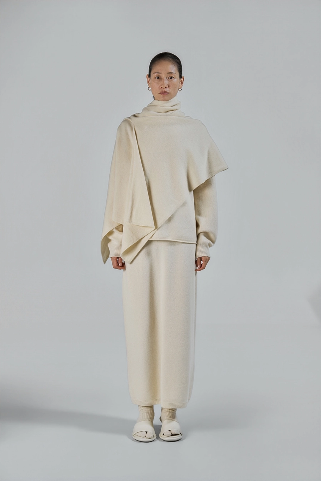 에이치에이트 PLAIN MAXI SKIRT ( IVORY ) 상품 이미지 2