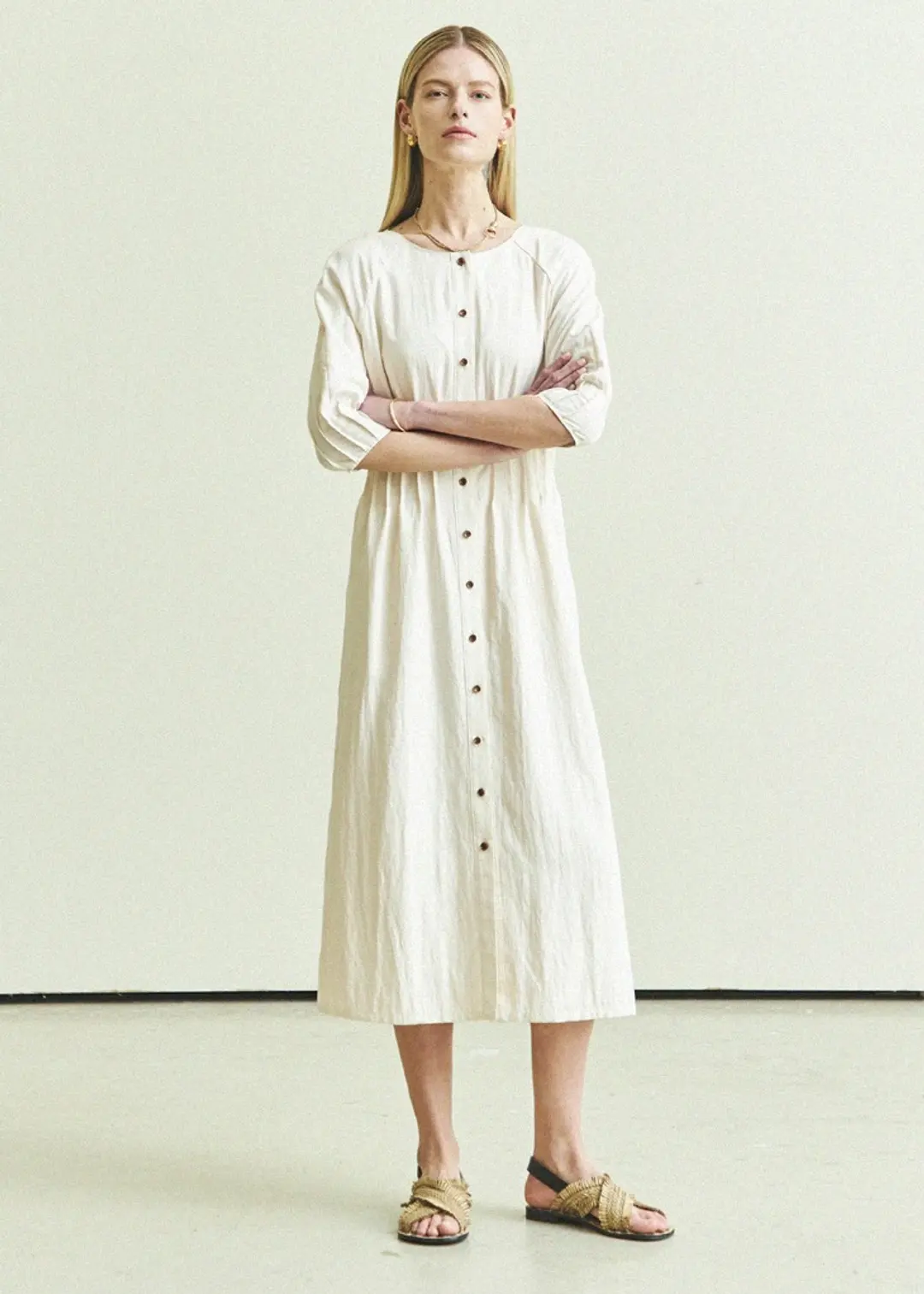메종드이네스 WAIST & SLEEVE  PINTUCK DRESS_LIGHT IVORY 상품 이미지 1