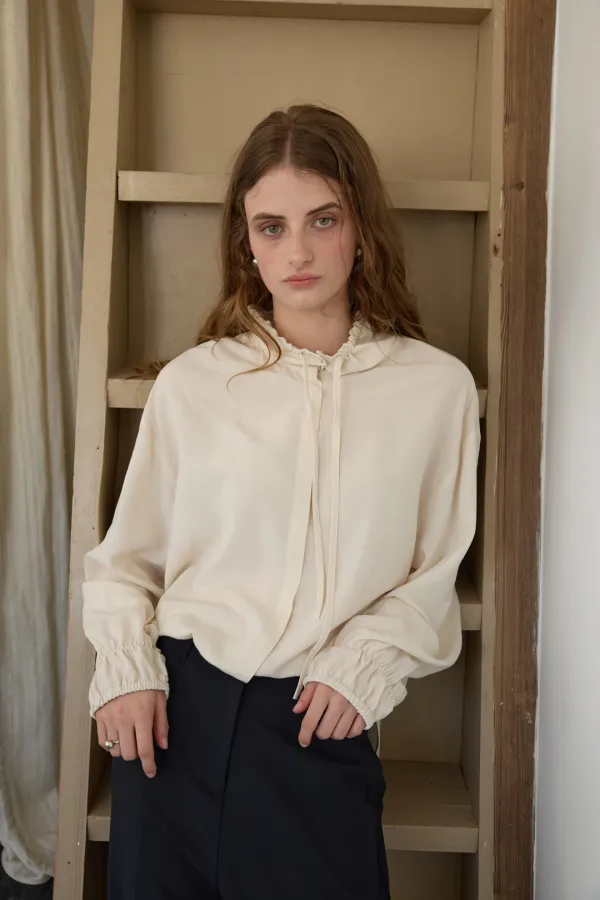 Letter Blouse (cream)
