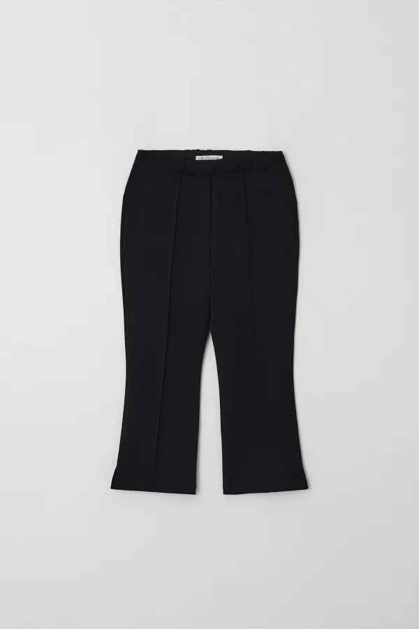 [2nd] Slim Pintuck Capri Leggings