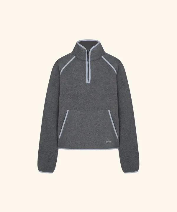 [9/22 11:00am Coming soon] Letters Mémoire Fleece Half-Zip (Charcoal)