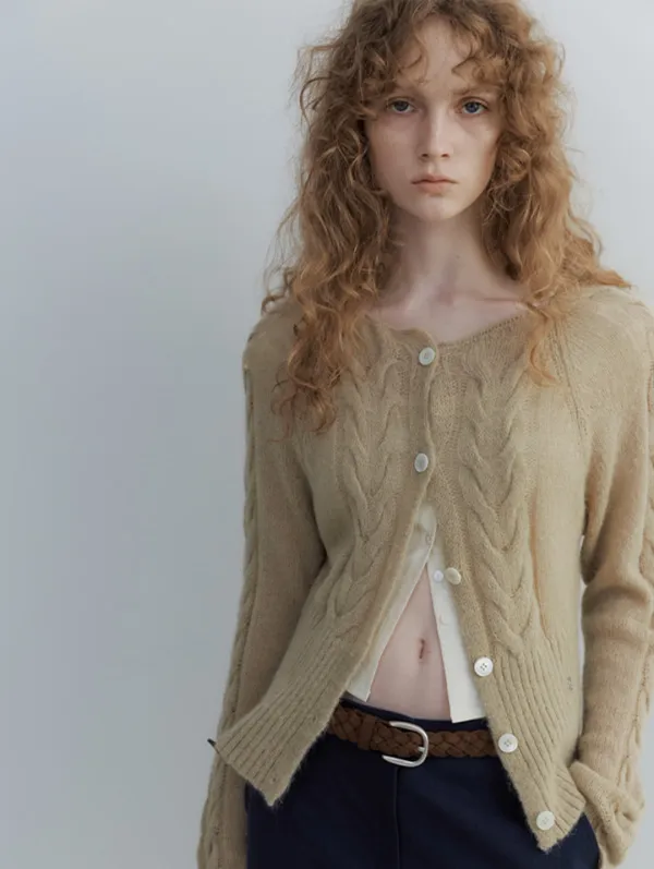 Ivy Cable Cardigan (Beige)