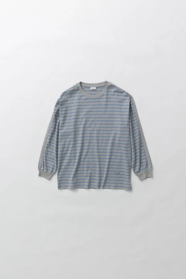 a border t-sh (light grey)