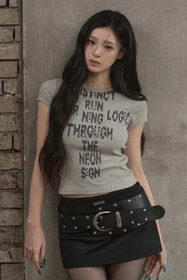 Instinct Graphic Top (gray)