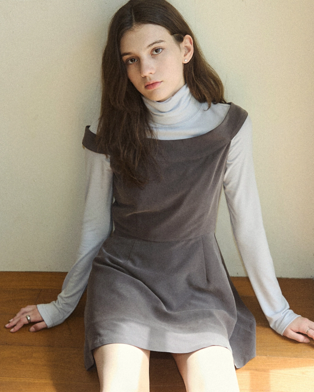 어다울 Matt slim off shoulder mini dress - grey 상품 이미지 3