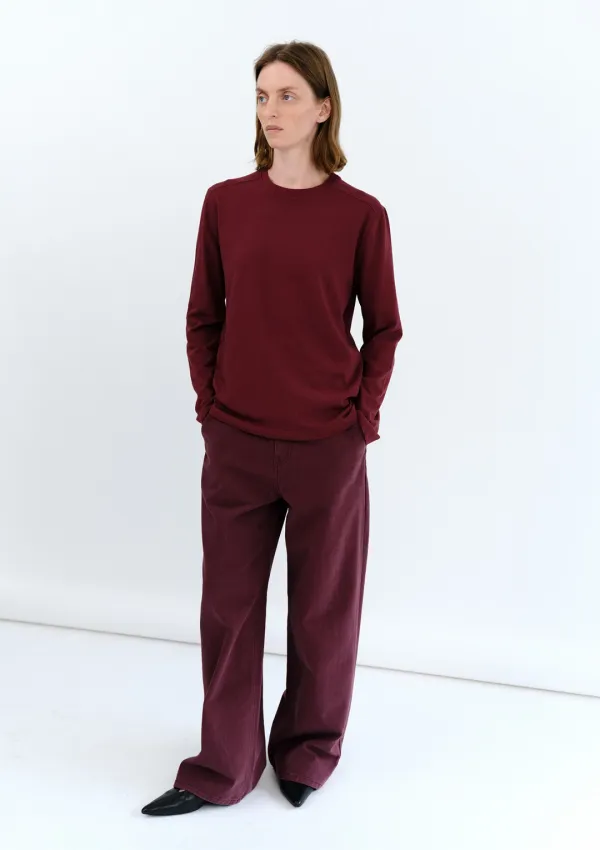Nico R-Neck T-shirt in Burgundy