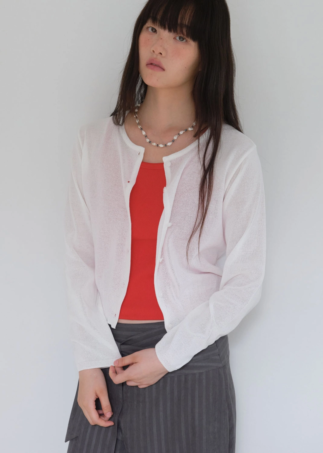 온무드 [2ND] SUMMER ORGANZA LABEL CARDIGAN - WHITE 상품 이미지 2