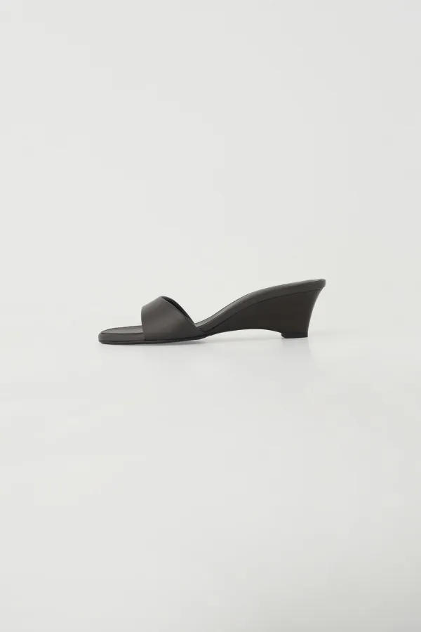 silent grain mule (brown)