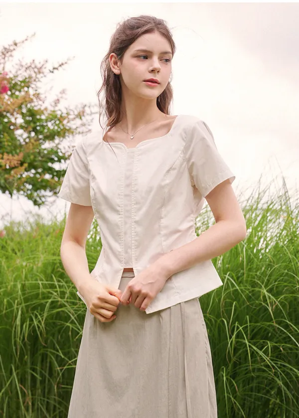  [44-120]  Bellflower Heart Neck Slit Blouse  벨플라워 하트넥 슬릿 블라우스 (여름-여행룩-하객룩-데이트룩-데일리룩-출근룩-오피스룩-하트넥-러블리템-유니크-슬릿-슬림핏-여리블라우스-빅사이즈-자체제작) 